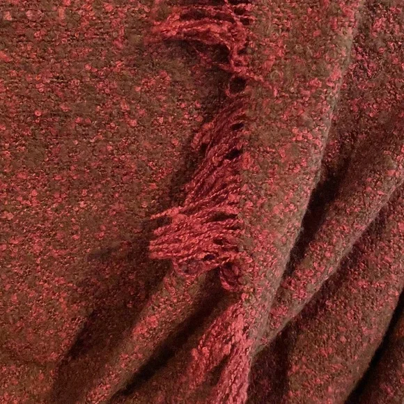 Steve Madden Scarf/Wrap - Picture 8 of 8